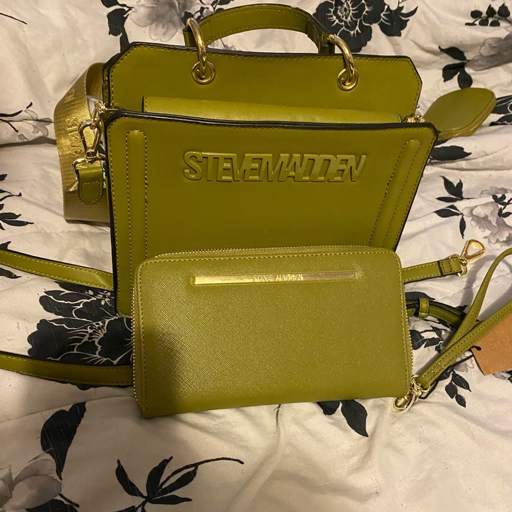 Steve Madden used purse and brand new wallet